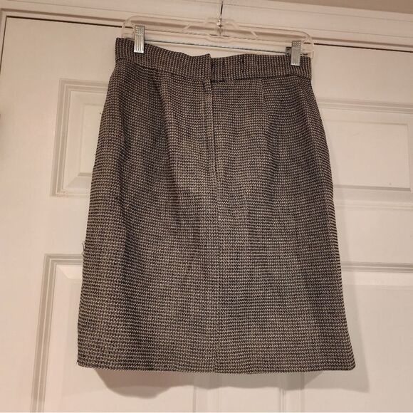 Steven Saden Gambit black and white lined knee length skirt Size 10 - Picture 4 of 5